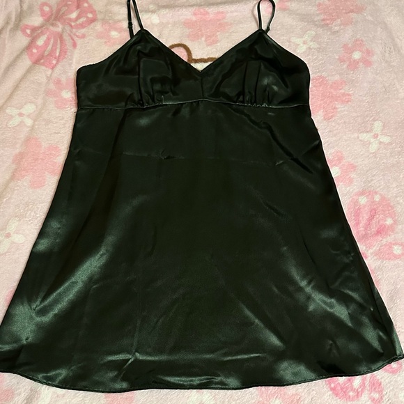 Chelsea & Violet Dresses & Skirts - Chelsea & Violet Dark Green Mini Dress